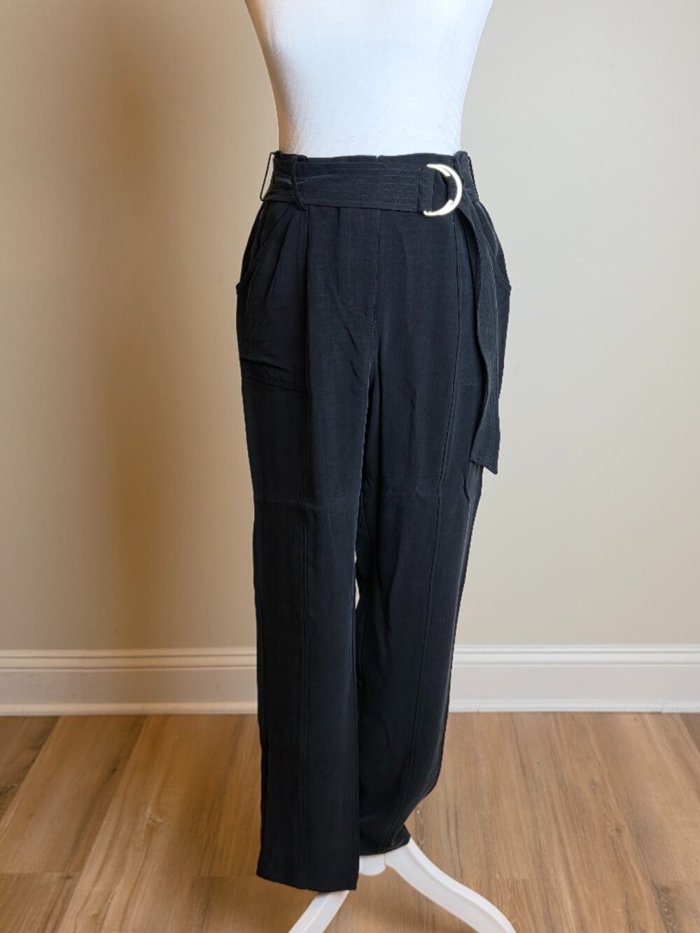 INTERMIX Black Belted Pant - size 2